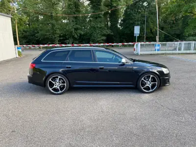 Audi RS6 Avant 5.0 TFSI V10 — Le break haute performance, 580 ch et 158'000 km — Miniatur 14