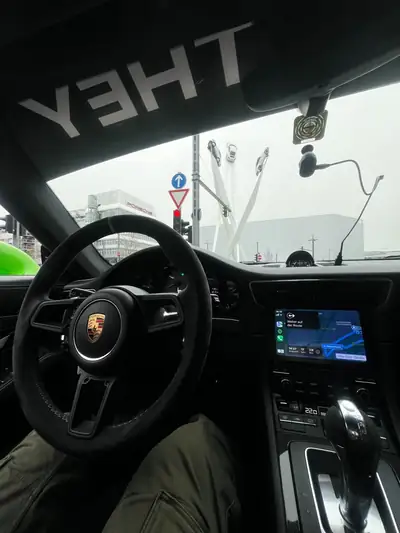 Porsche 911 GT3 RS MR Manthey Racing — Légendaire track car, 24'000 km seulement — Miniature 11