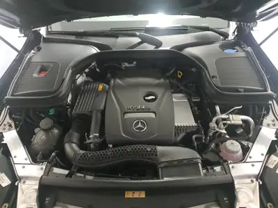 Mercedes-Benz GLC 300 e 4Matic — Plug-in Hybrid rechargeable, 24'600 km seulement — Armaturenbrett