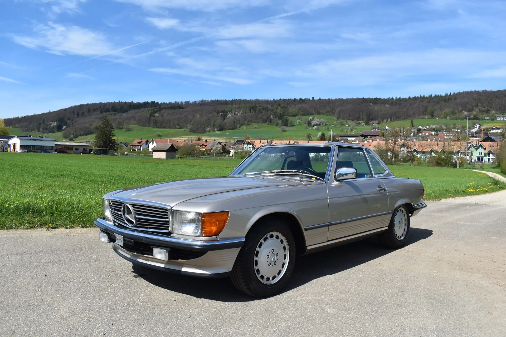 Mercedes-Benz SL 1986 occasion Schleinikon — 2