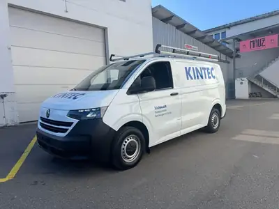 VW T6.1 — Utilitaire polyvalent diesel, parfaitement équipé et très faible kilométrage — Seitenansicht