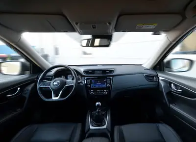 Nissan X-Trail 1.3 DIG-T Tekna — SUV spacieux, consommation maîtrisée et sans sinistre — Miniatur 10