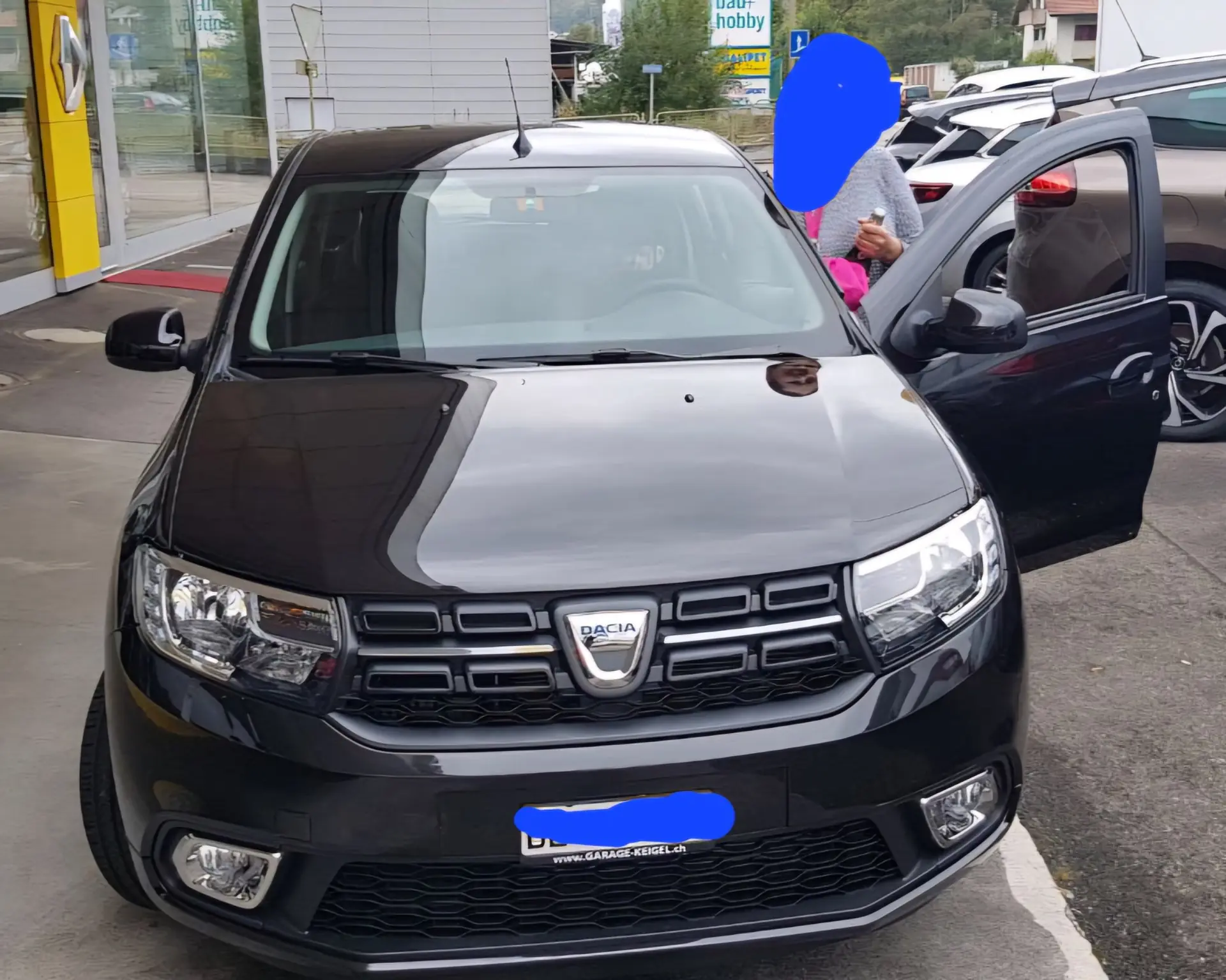 Dacia Sandero TCe 90 Comfort — Citadine fiable, faible kilométrage et motorisation économique — vue extérieure