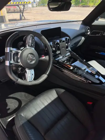 Mercedes-AMG GT C — Coupé sportif 558 ch, 22000 km seulement, garantie 6 ans — Miniatura 17