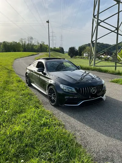 Mercedes-Benz C 63 AMG Coupé 2019 — Performance brute et élégance sportive — Außenansicht