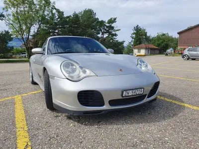 Porsche 911 Carrera 4 S — Le coupé sportif allemand de référence, 320 ch — tableau de bord