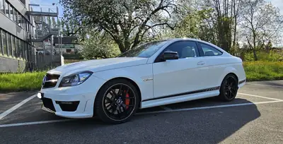 Mercedes-Benz C 63 AMG Coupé Edition 507 — Sportive légendaire, 507 ch purs — côté