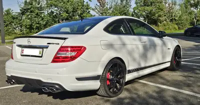 Mercedes-Benz C 63 AMG Coupé Edition 507 — Sportive légendaire, 507 ch purs — détail