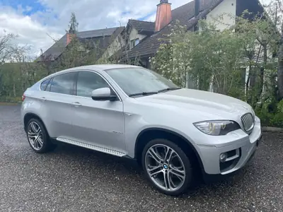 BMW X6 xDrive 40d — SUV coupé diesel, 306 ch et seulement 53 000 km — vista posteriore
