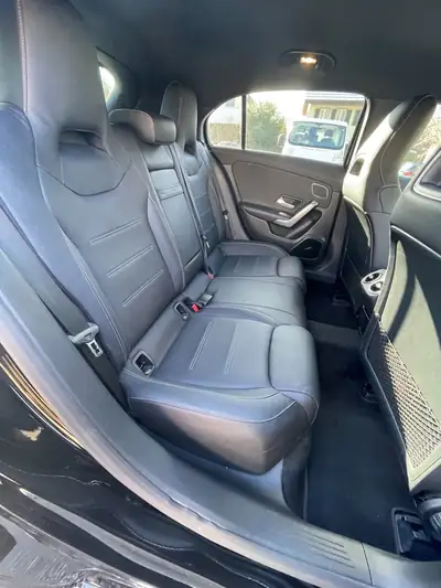 Mercedes-AMG A 35 4Matic Speedshift — Performance 306 ch, première main, 66'000 km — detail
