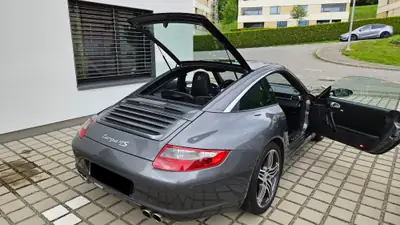 Porsche 911 Targa 4S 2008 — Cabriolet iconique, 355 ch et transmission manuelle — Innenraum