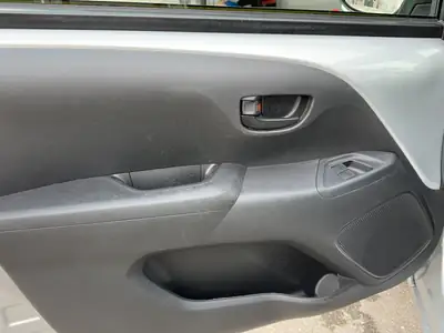 Peugeot 108 1.0 VTi Active — Citadine compacte, transmission automatisée, 25'710 km — Thumbnail 12