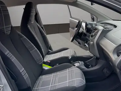 Peugeot 108 1.0 VTi Active — Citadine compacte, transmission automatisée, 25'710 km — Thumbnail 16