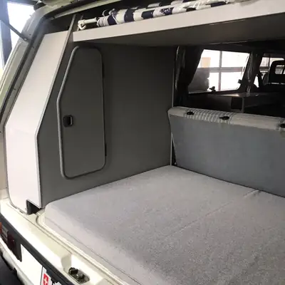 VW T3 Westfalia 1.6 TD — Légende des années 80, véhicule de collection certifié — Miniatura 12