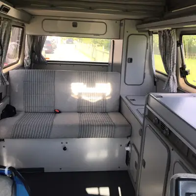 VW T3 Westfalia 1.6 TD — Légende des années 80, véhicule de collection certifié — Miniatura 13
