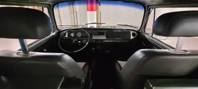 VW T2 — La légende des années 70, moteur 2.4L et faible kilométrage — Miniatur 7