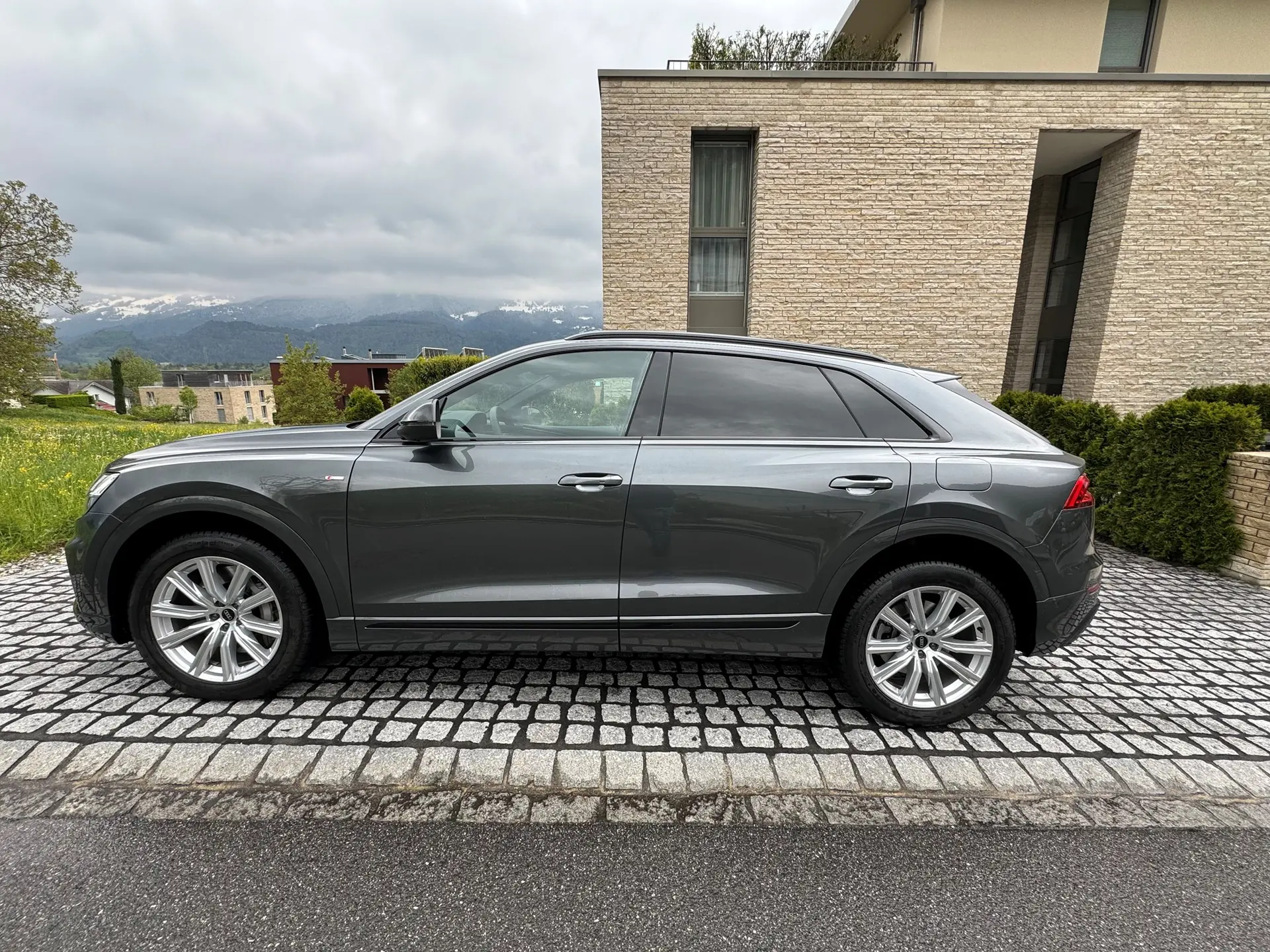 Audi Q8 2023 occasion Triesen — 3