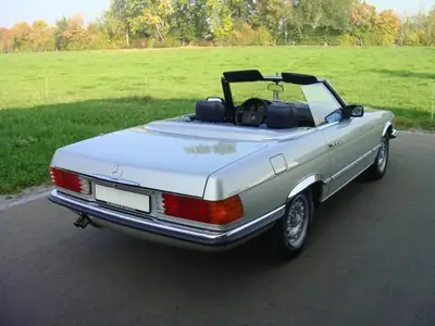 Mercedes-Benz SL 280 — Roadster cabriolet mythique, argenté métallisé, entretien impeccable — Innenraum
