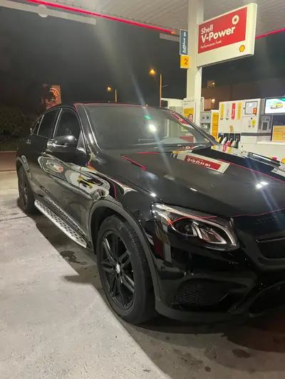 Mercedes-Benz GLC Coupé 250 d — Diesel performant 4Matic, faible consommation — cruscotto