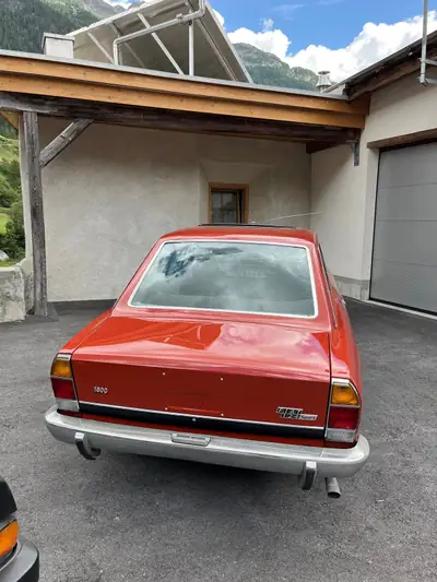 FIAT 124 CC1 1973 — Coupé cabriolet vintage, 68'000 km, sans sinistre — Miniatur 8
