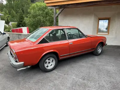 FIAT 124 CC1 1973 — Coupé cabriolet vintage, 68'000 km, sans sinistre — Miniatur 7