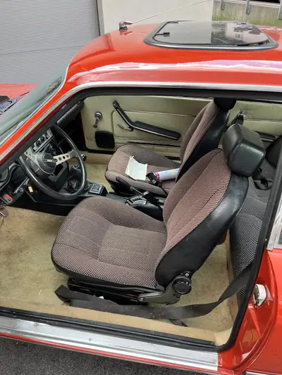 FIAT 124 CC1 1973 — Coupé cabriolet vintage, 68'000 km, sans sinistre — Miniatur 10