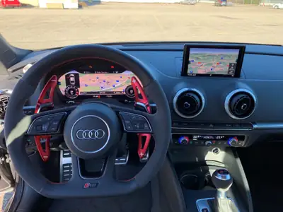 Audi RS3 Limousine 2.5 TSI Quattro — Performance 400 ch, sans accident, entretien à jour — détail