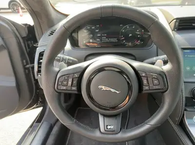 Jaguar F-Type Last Edition Coupé V8 R — Le Chef-d'œuvre Final, Quasi Neuf — Miniature 9