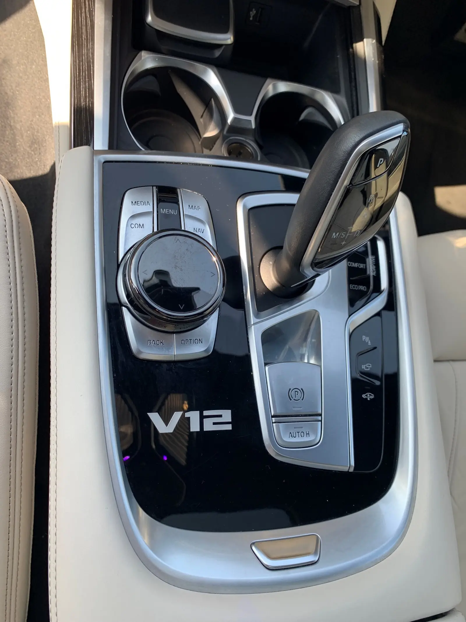 BMW M760 2017 occasion Bern — 5