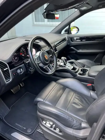Porsche Cayenne S 2017 — SUV sportif premium, 105'000 km, état impeccable — Detail