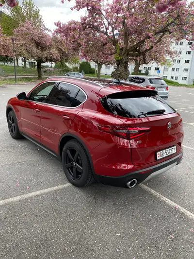 Alfa Romeo Stelvio 2.2 JTDM Q4 — SUV premium diesel, 117'000 km, sans sinistre — détail