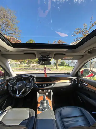 Alfa Romeo Stelvio 2.2 JTDM Q4 — SUV premium diesel, 117'000 km, sans sinistre — Miniature 11