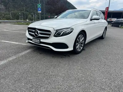 Mercedes-Benz E 200 Avantgarde — Berline élégante, motorisation efficace et 165 000 km — vista esterna