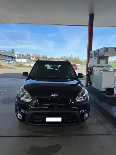 Kia Soul 1.6 CRDi Style — Minivan compact économique, sans accident — vista esterna