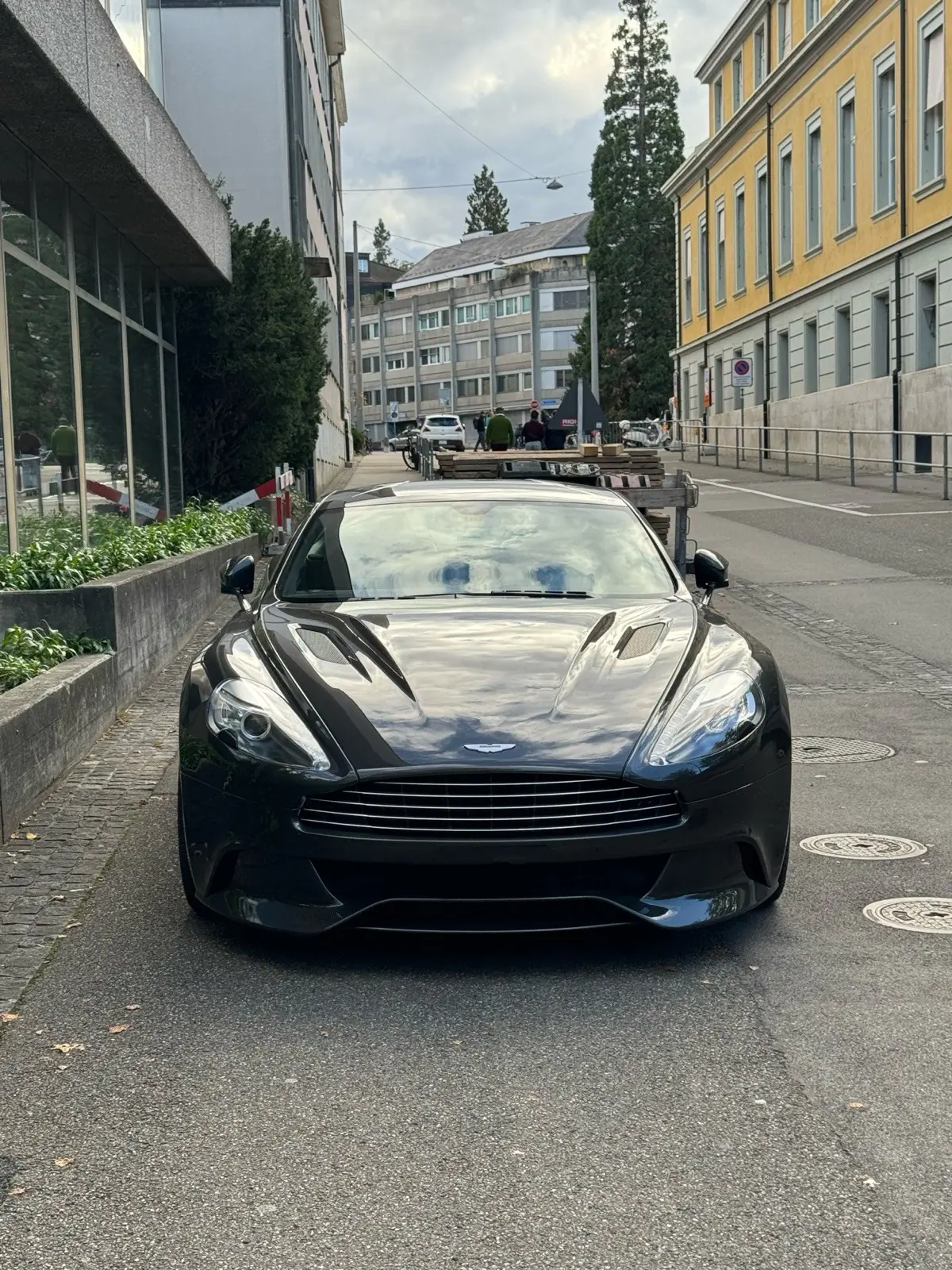 Aston Martin V12 Vanquish 2014 occasion Basel — 2