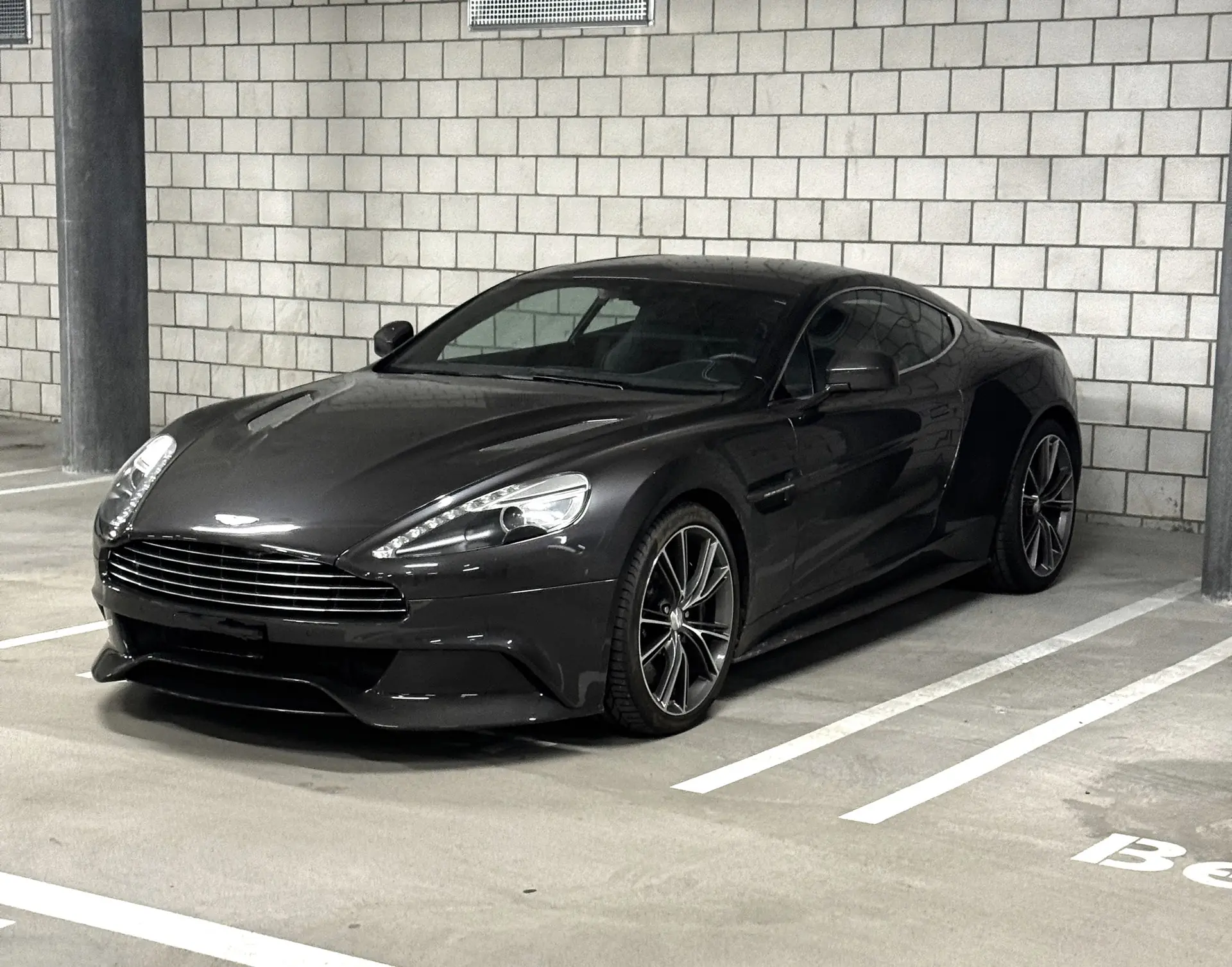 Aston Martin V12 Vanquish 2014 occasion Basel — 3