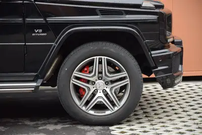 Mercedes-Benz G 63 AMG — SUV Légendaire, Kit Brabus & Sièges Chauffants — Miniature 8