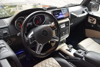 Mercedes-Benz G 63 AMG — SUV Légendaire, Kit Brabus & Sièges Chauffants — Miniature 16