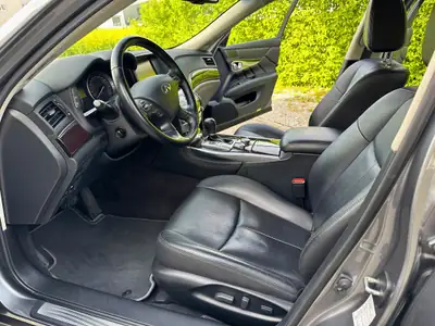 Infiniti Q70 2.2d Premium Tech — Berline élégante, moteur diesel efficace, 90'000 km — Miniatur 12