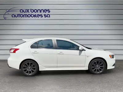 Mitsubishi Lancer Sportback 2.0 Ralliart S 4WD — Performance 241 ch, Intégrale fiable — détail