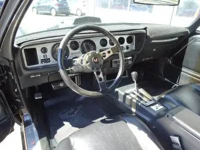 Pontiac Trans Am Targa WS6 1979 — Muscle car américain légendaire, frais du contrôle technique — Thumbnail 9