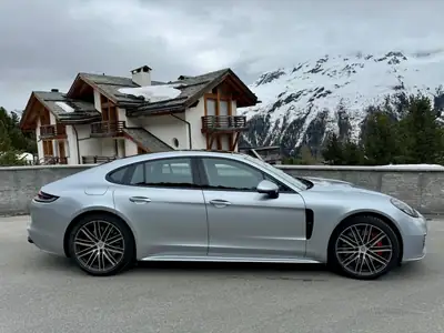 Porsche Panamera Turbo PDK — Berline sportive 550 ch, conditions impeccables — Miniatura 9