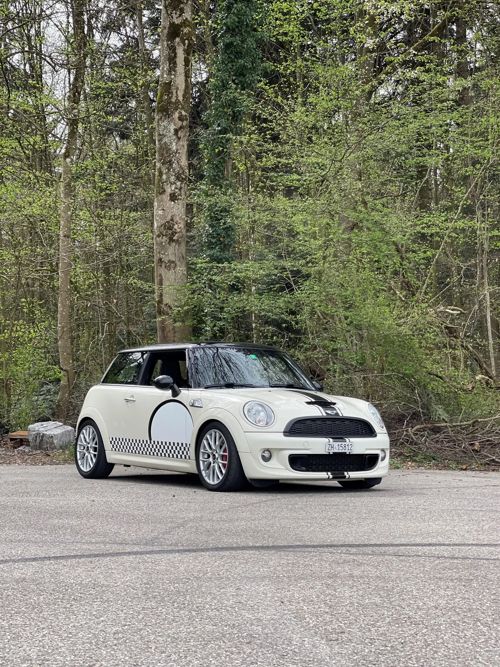 MINI Cooper S — Sportive compacte 200 ch, édition Challenge collector — vista esterna