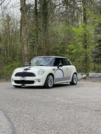 MINI Cooper S — Sportive compacte 200 ch, édition Challenge collector — Miniatura 14