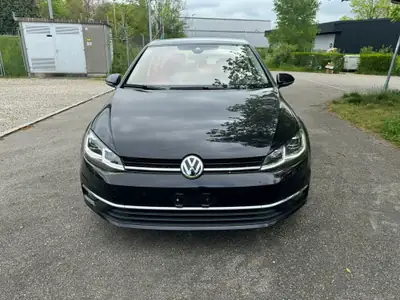 VW Golf 1.5 TSI EVO Edition 45 DSG — Compacte efficace, 160'000 km, garantie fiabilité — side view