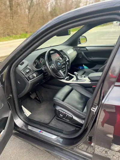 BMW X4 xDrive 30d — SUV coupé diesel performant, 120 000 km, sans accident — Miniatura 8