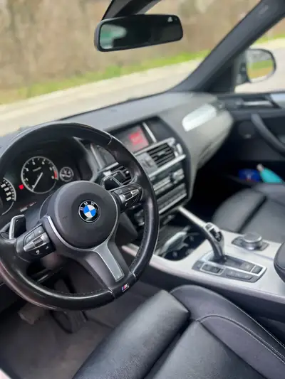 BMW X4 xDrive 30d — SUV coupé diesel performant, 120 000 km, sans accident — Miniatura 9