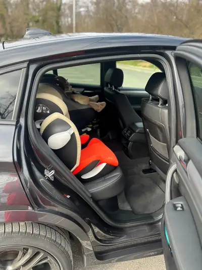 BMW X4 xDrive 30d — SUV coupé diesel performant, 120 000 km, sans accident — Miniatura 11