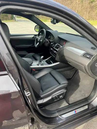 BMW X4 xDrive 30d — SUV coupé diesel performant, 120 000 km, sans accident — Miniatura 10