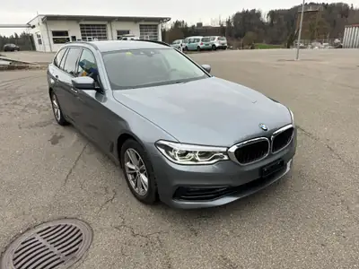 BMW 530d xDrive Touring — Diesel performant, 80 000 km, impeccable — vista esterna